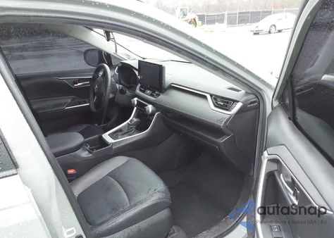 2023 Toyota Rav4 Xle Premium из США, поврежденный, VIN 2T3C1RFV2PW273819